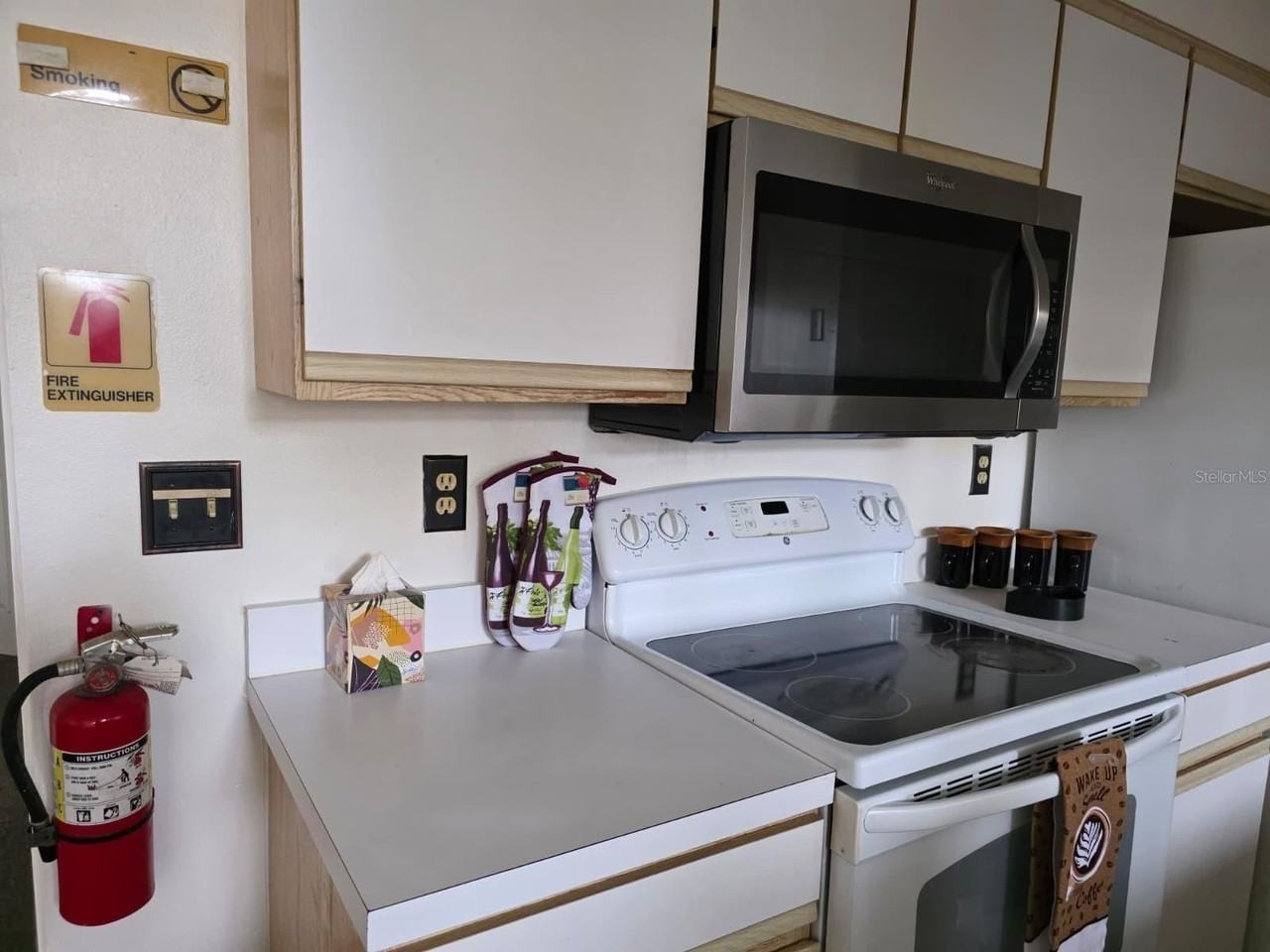 2456 Sweetwater Club Cir #20 - Photo 3 of 11