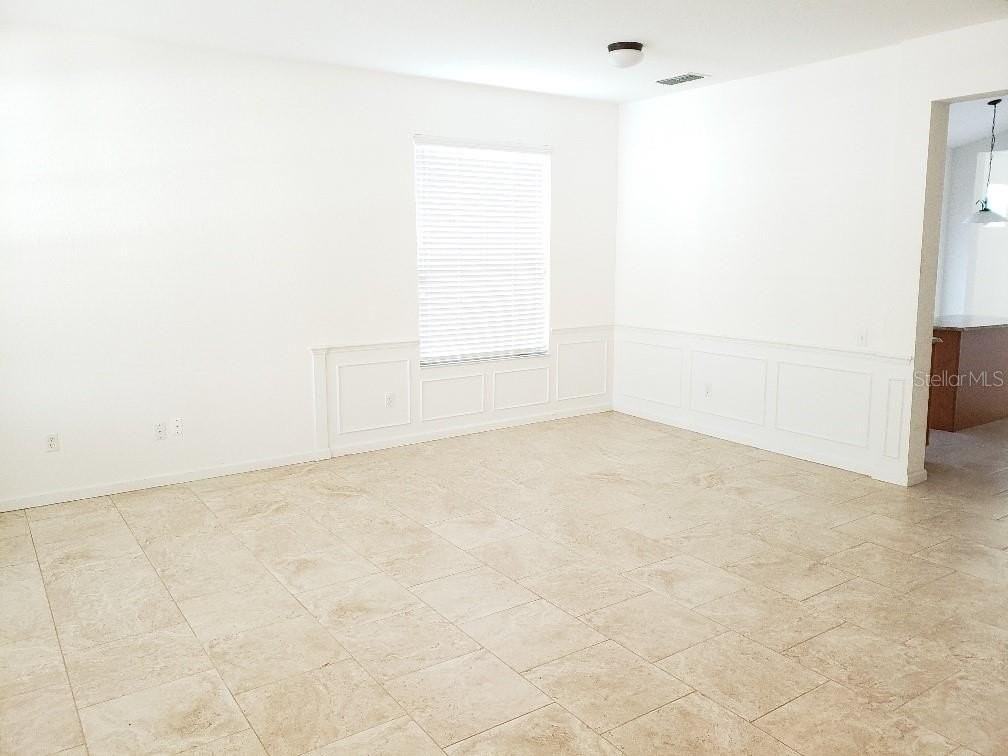 8625 Greenbank Blvd - Photo 4 of 33