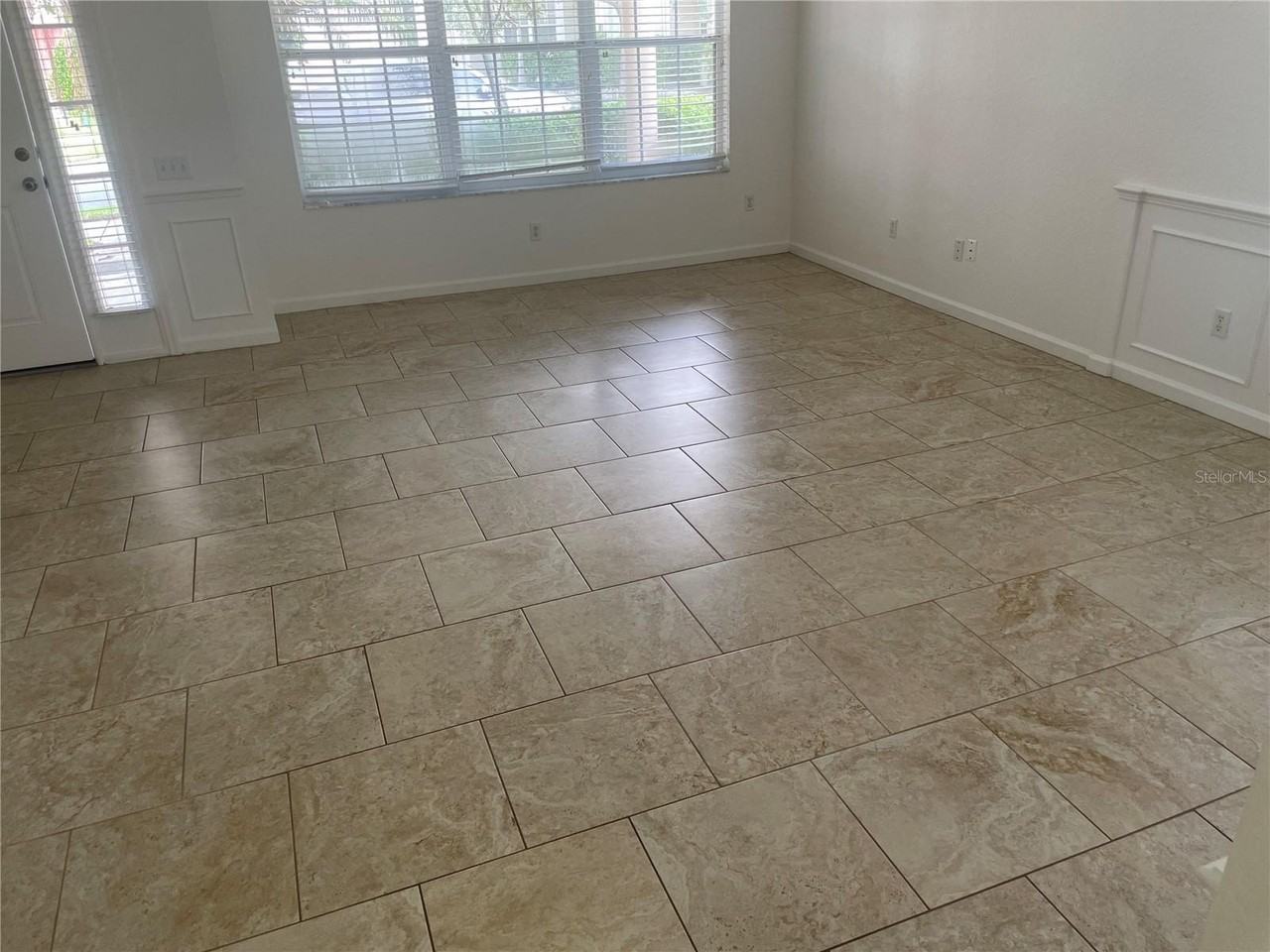 8625 Greenbank Blvd - Photo 5 of 33