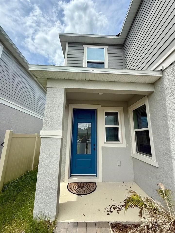 16522 Brook Isle Way - Photo 2 of 38