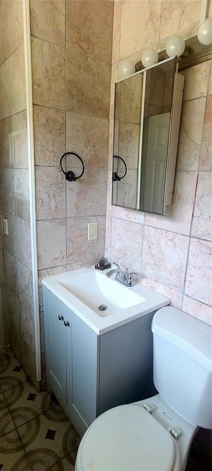 301 Hope Cir - Photo 5 of 10
