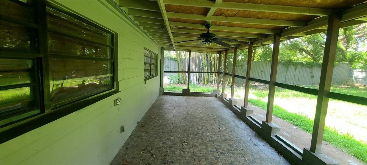 301 Hope Cir - Photo 7 of 10