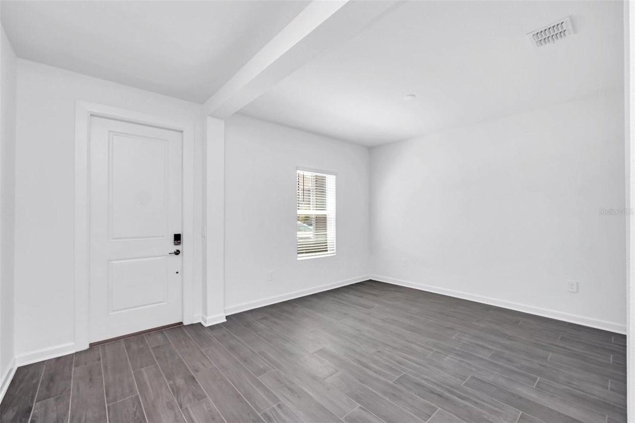 5768 Stephens Rd - Photo 4 of 50
