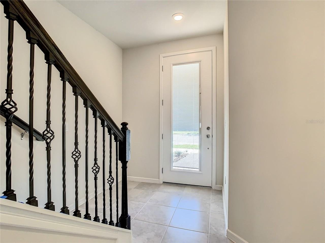 14424 Orchid Island Dr - Photo 4 of 50