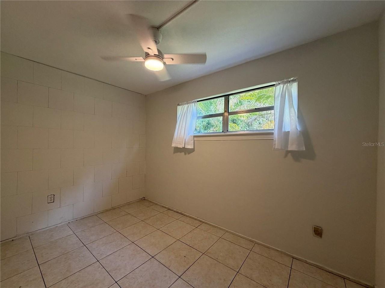 6013 Chenango Ln - Photo 7 of 14