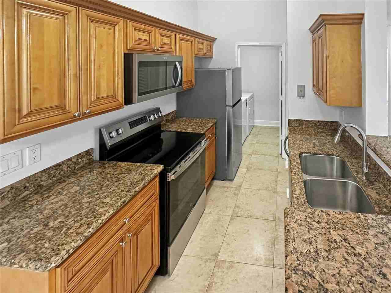 708 Secret Harbor Ln #204 - Photo 7 of 20