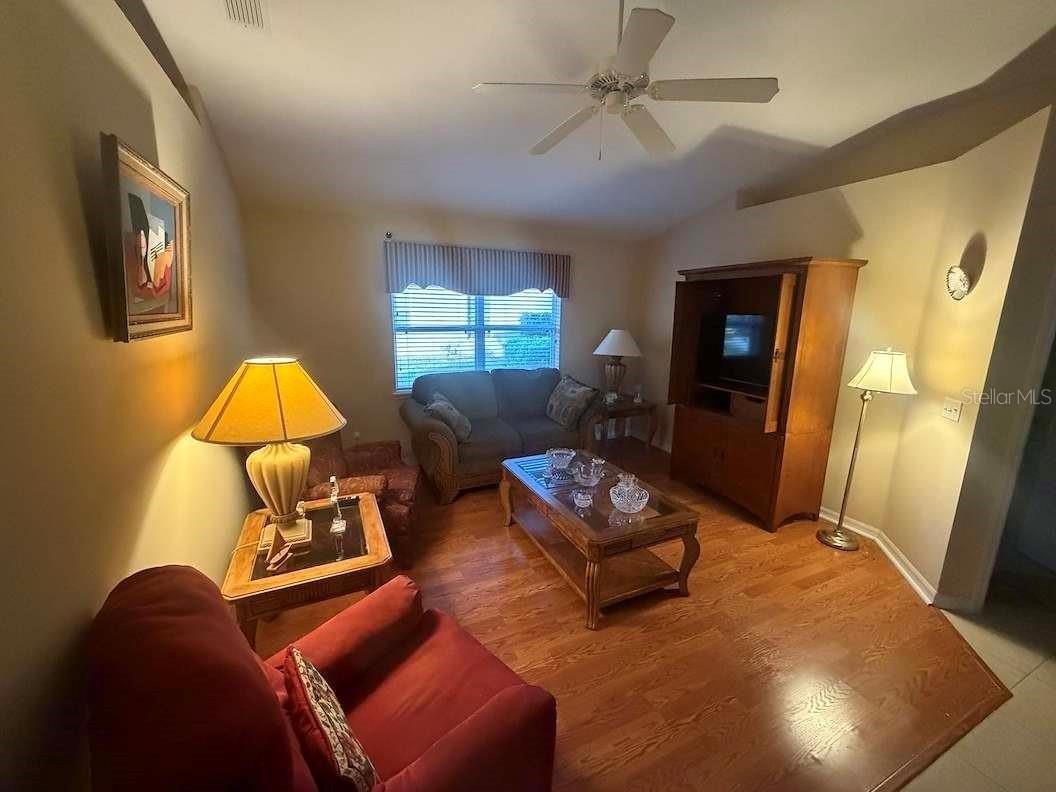 713 Mountain Ash Way - Photo 4 of 21