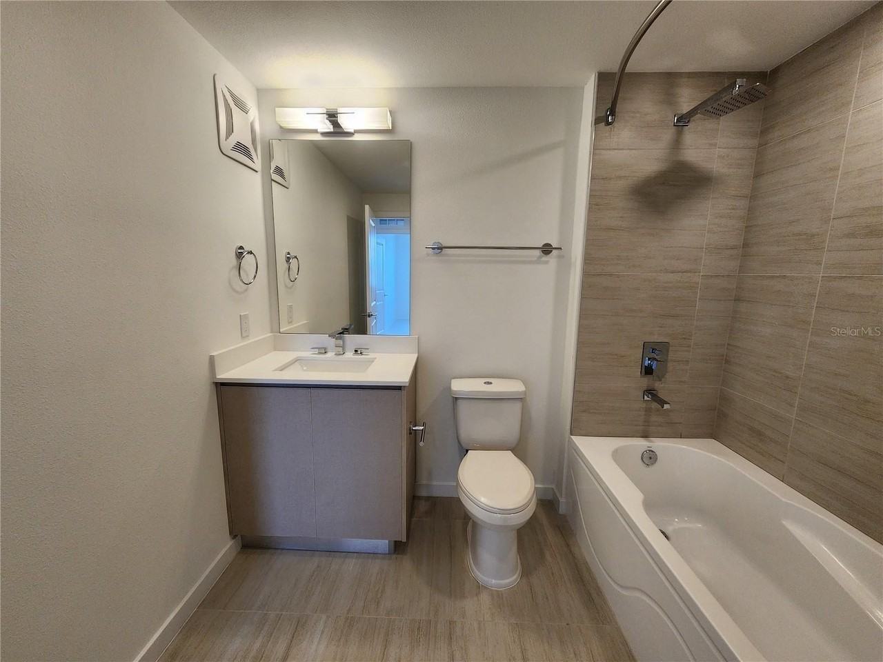 Millennia Park Dr #221 - Photo 6 of 22