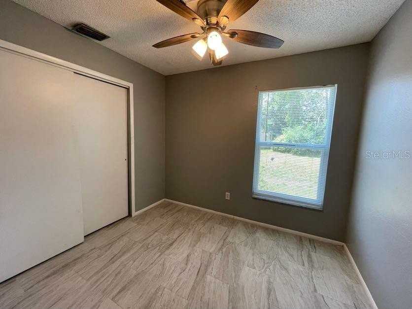 1004 Northlake Dr #1004 - Photo 6 of 21