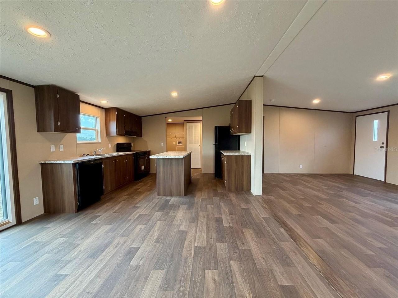 4507 Big Tank Rd - Photo 2 of 22