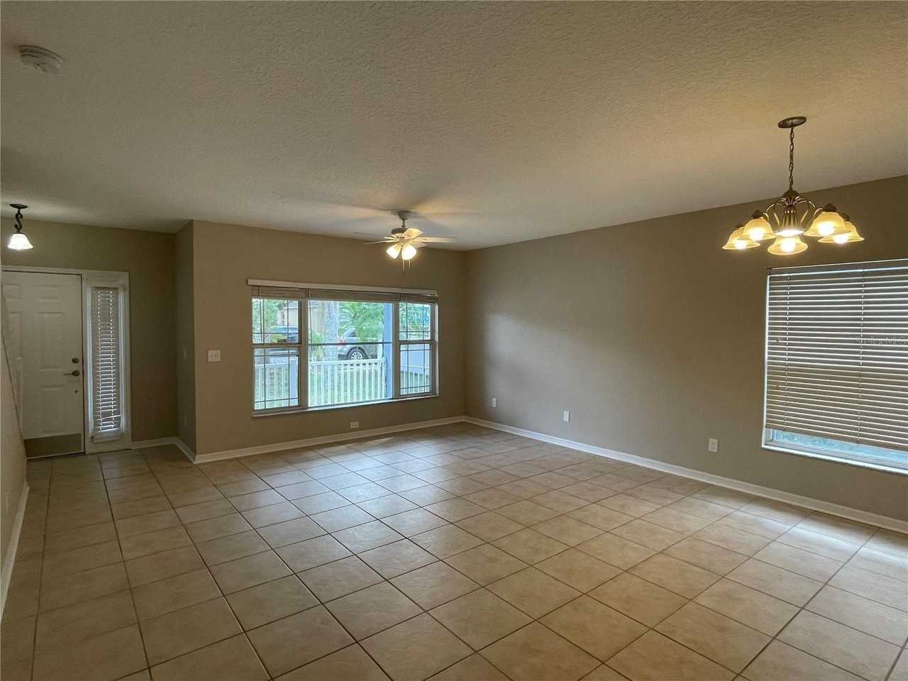 4228 Boca Woods Dr - Photo 6 of 35