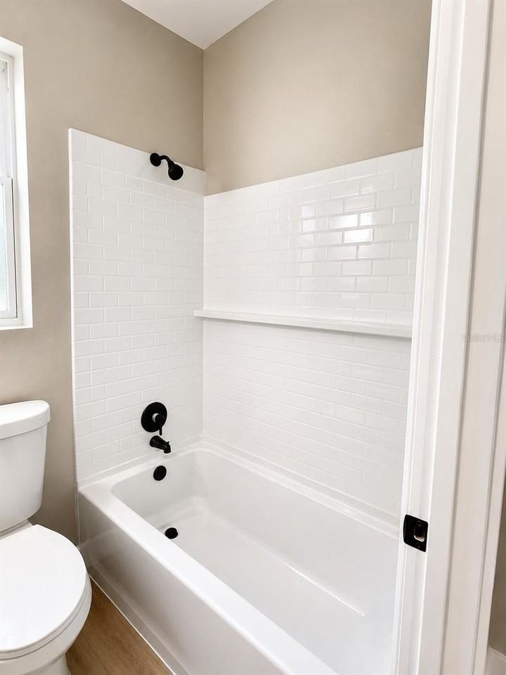 1244 23rd St - Photo 7 of 13