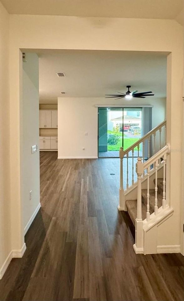 11170 Hollow Bay Dr - Photo 2 of 41