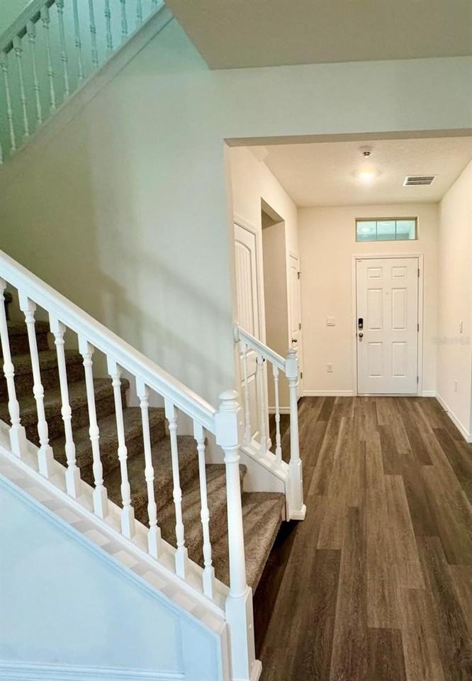 11170 Hollow Bay Dr - Photo 3 of 41