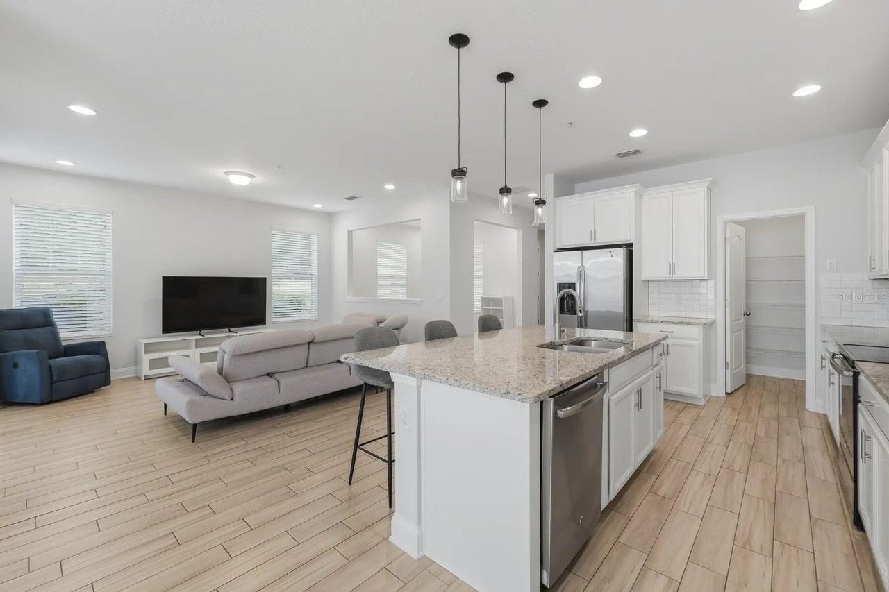 15691 Orange Harvest Loop - Photo 7 of 20