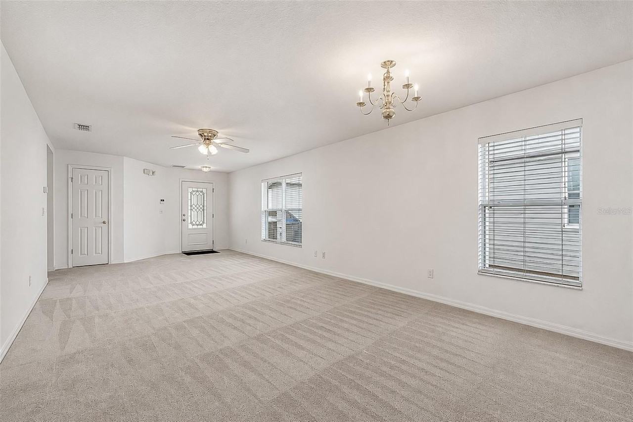 1503 Blue Horizon Dr - Photo 5 of 29