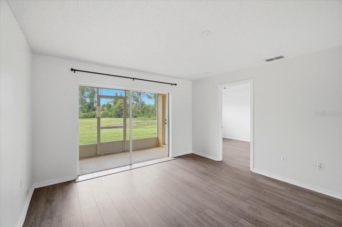 212 Ocean Bluff Dr - Photo 3 of 16
