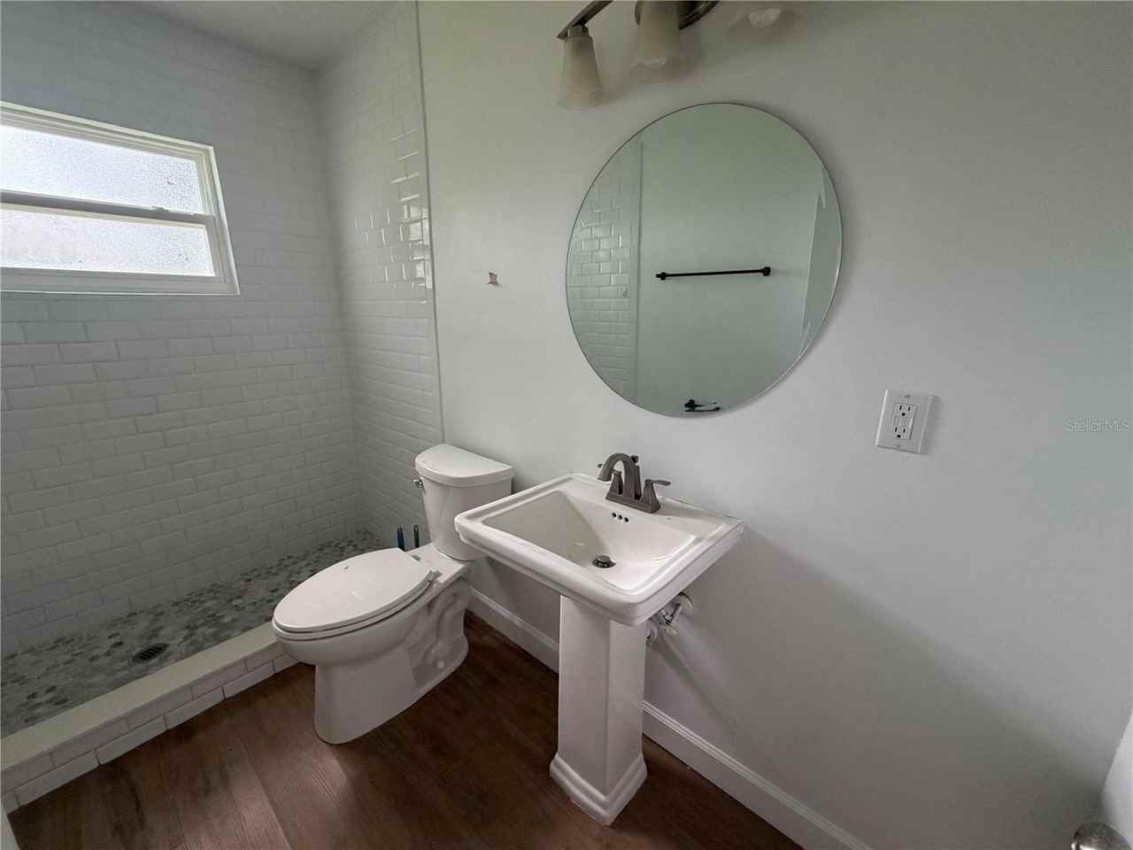 1801 S Mellonville Ave #B - Photo 6 of 8