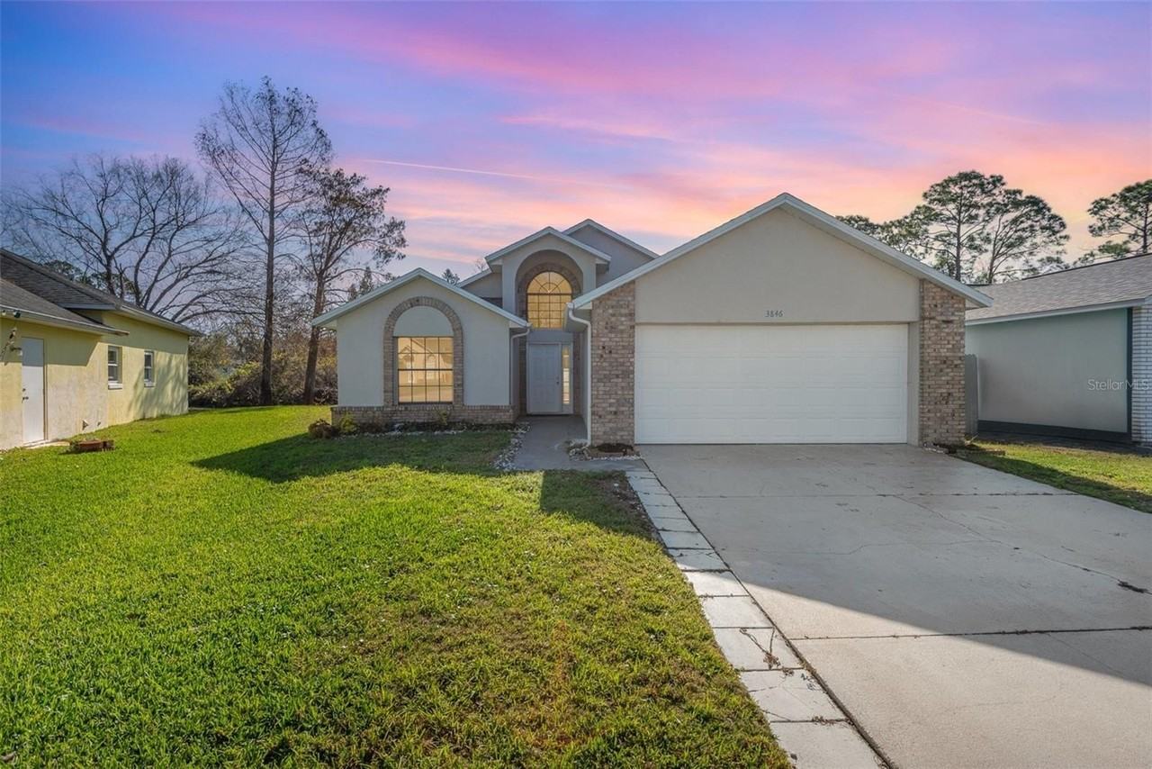 3846 Long Grove Ln - Photo 2 of 28