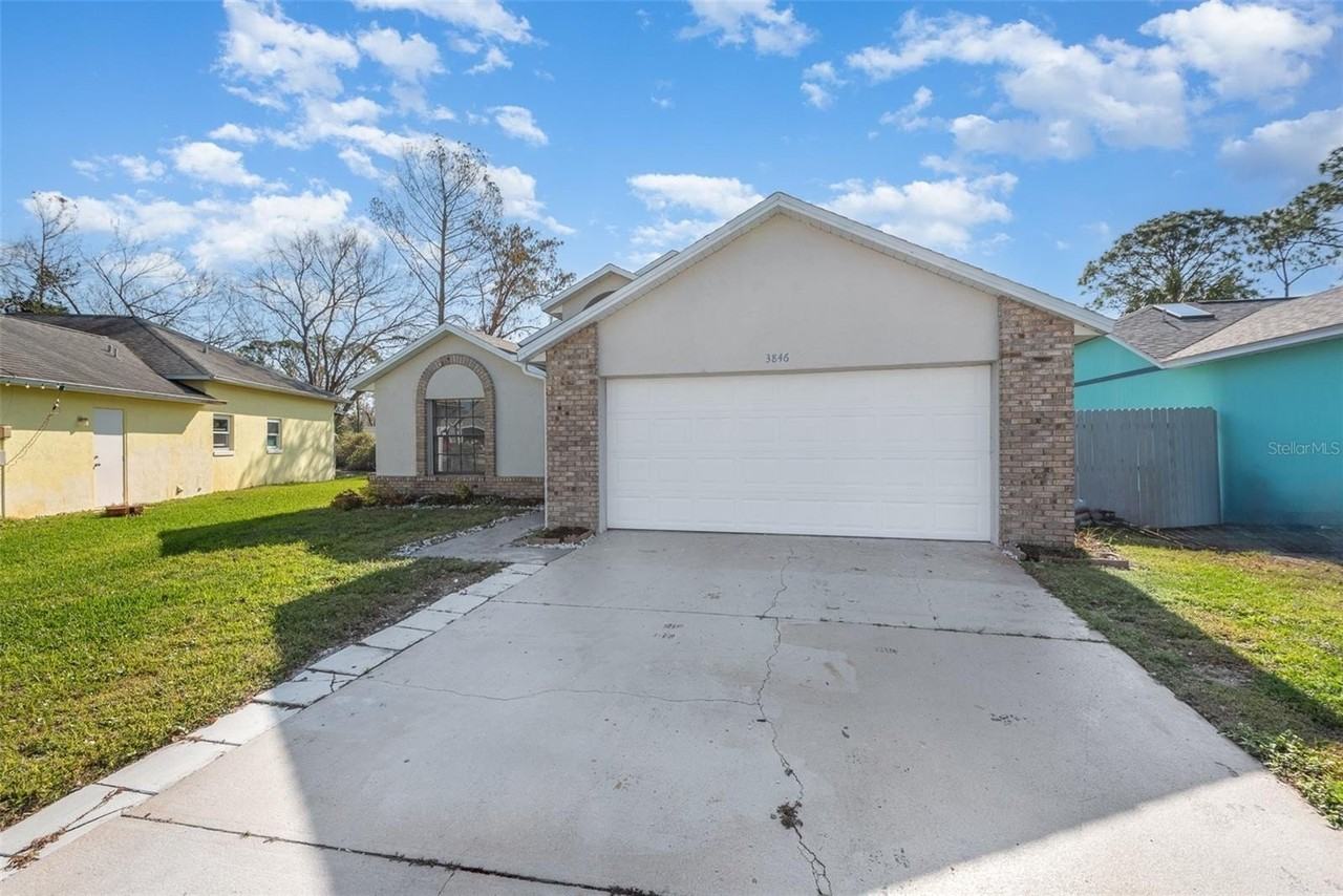 3846 Long Grove Ln - Photo 3 of 28
