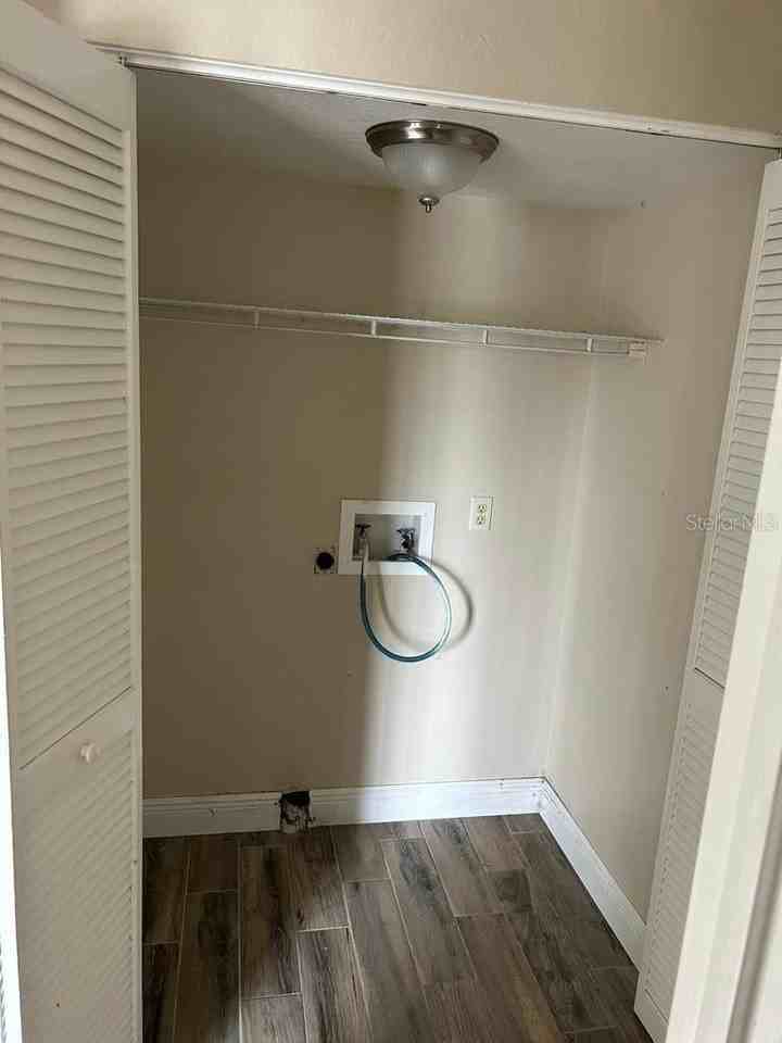 222 Carpenters Way #6 - Photo 6 of 13