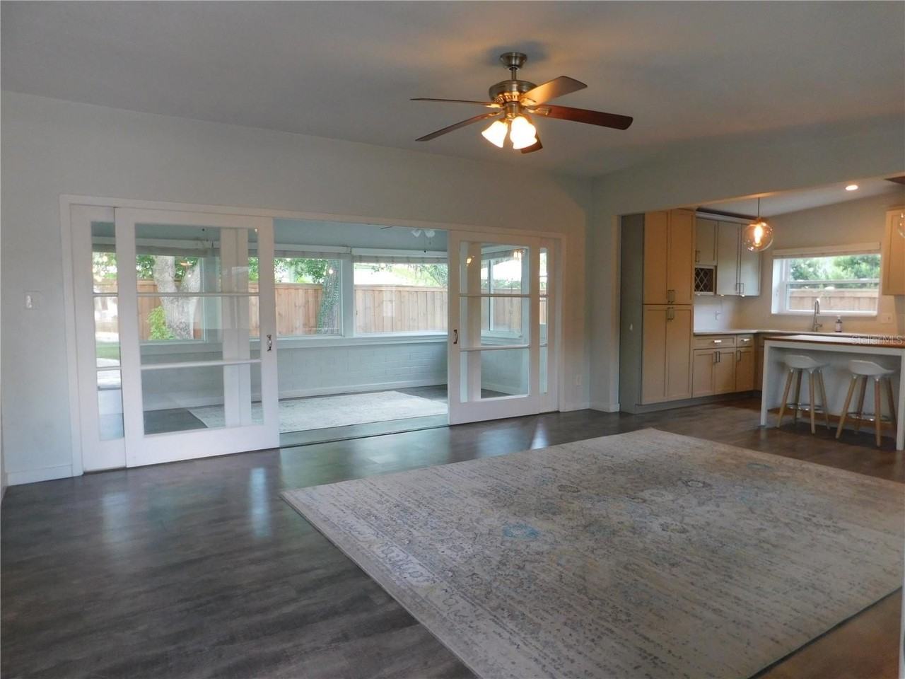 2252 Howard Dr - Photo 4 of 29