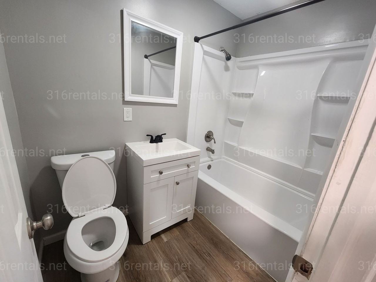 546-548 546-548 N Oliver Ave - 548 N Oliver - Photo 6 of 6