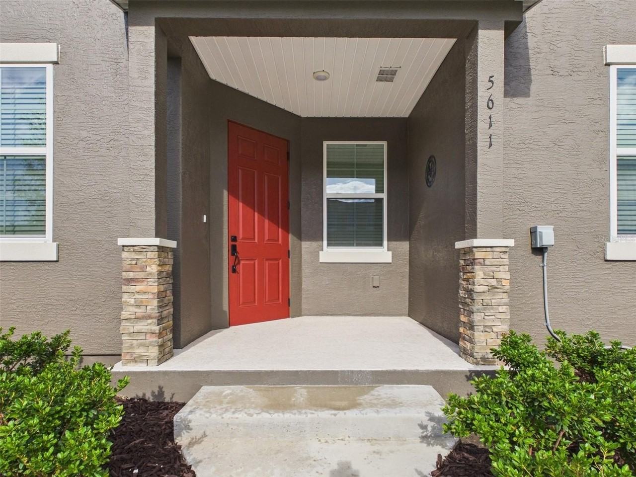 5611 Sw 72nd Ct - Photo 2 of 34