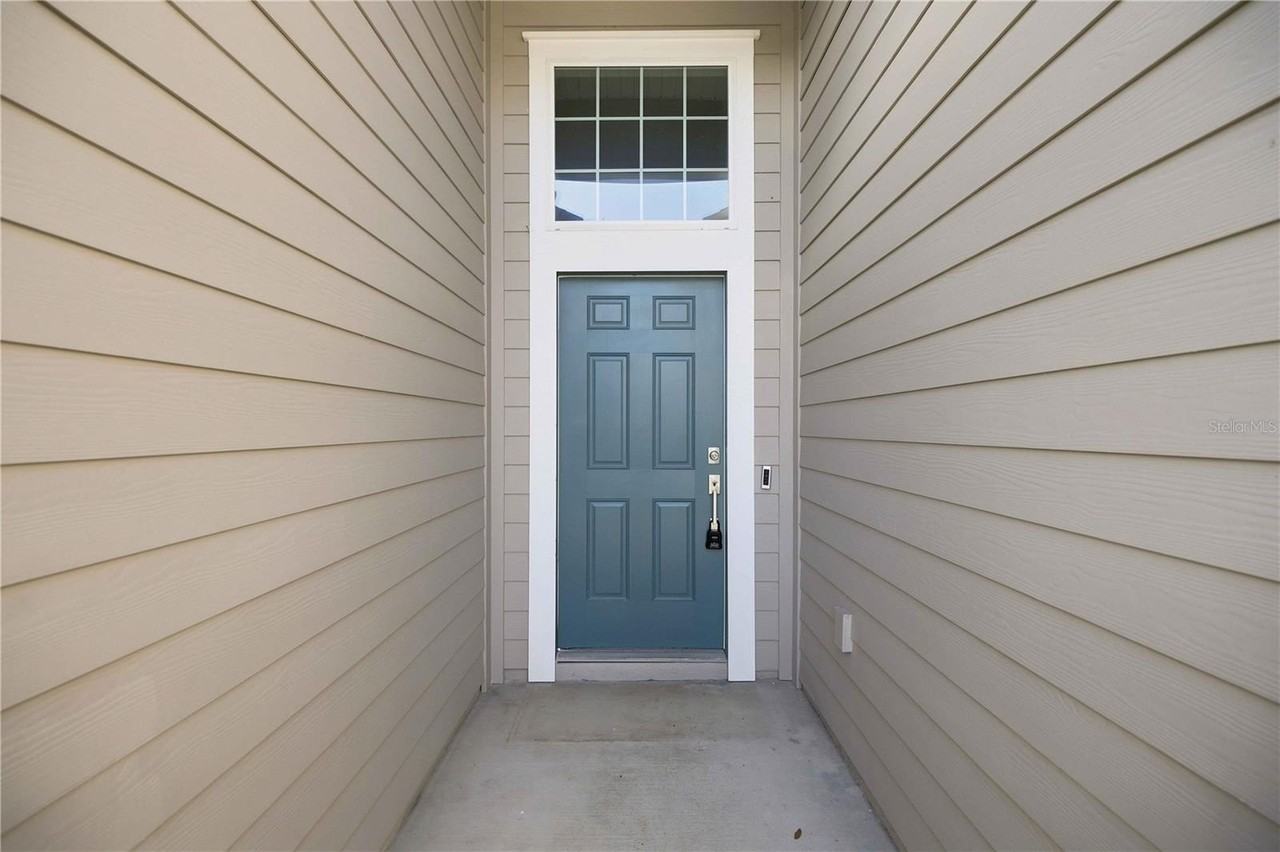 3492 Ne 38th Ln - Photo 4 of 33