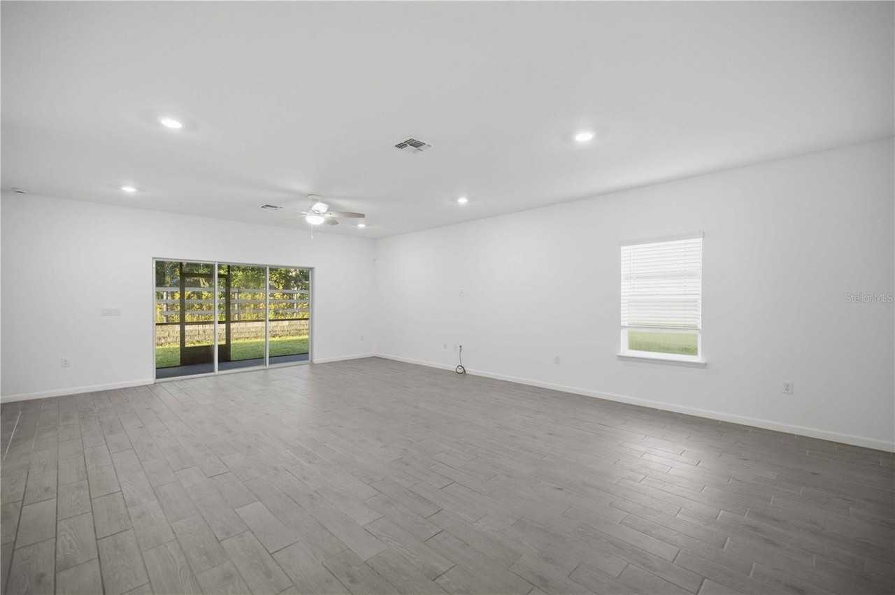 3492 Ne 38th Ln - Photo 6 of 33