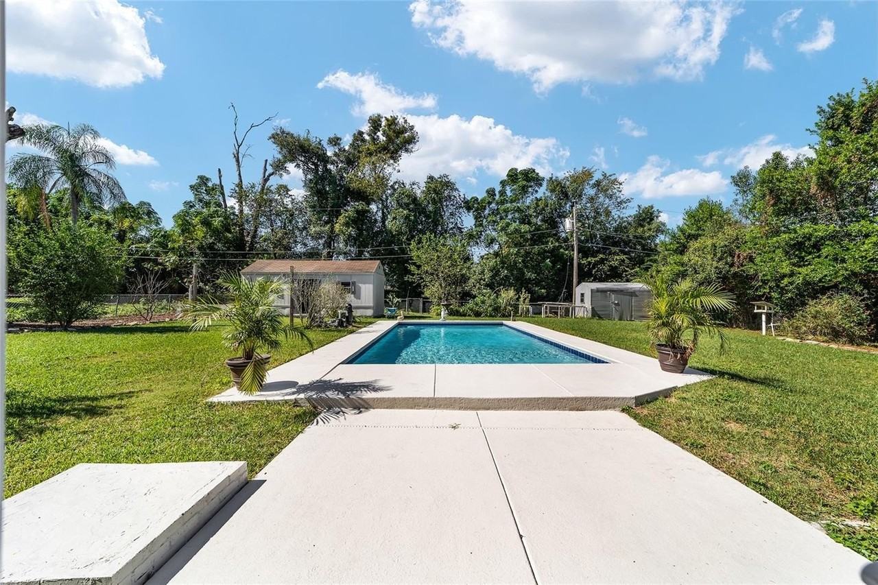 3612 Se 34th Ct - Photo 4 of 17