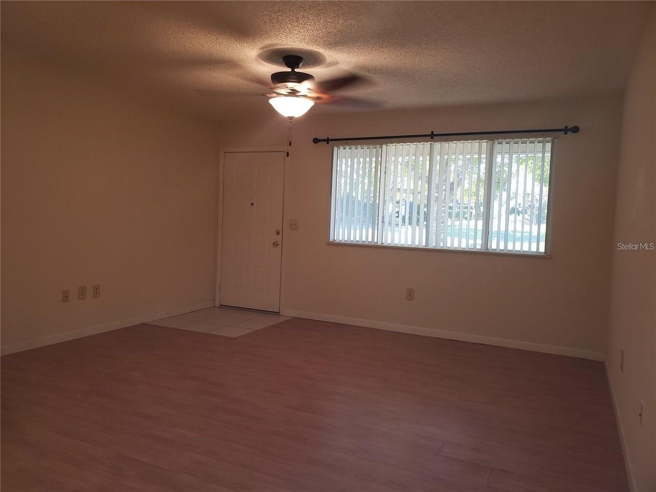 10911 Sw 86th Ct - Photo 3 of 21