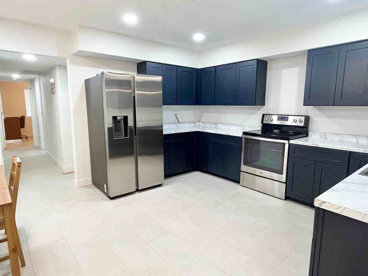W Monterosa St - Photo 6 of 28