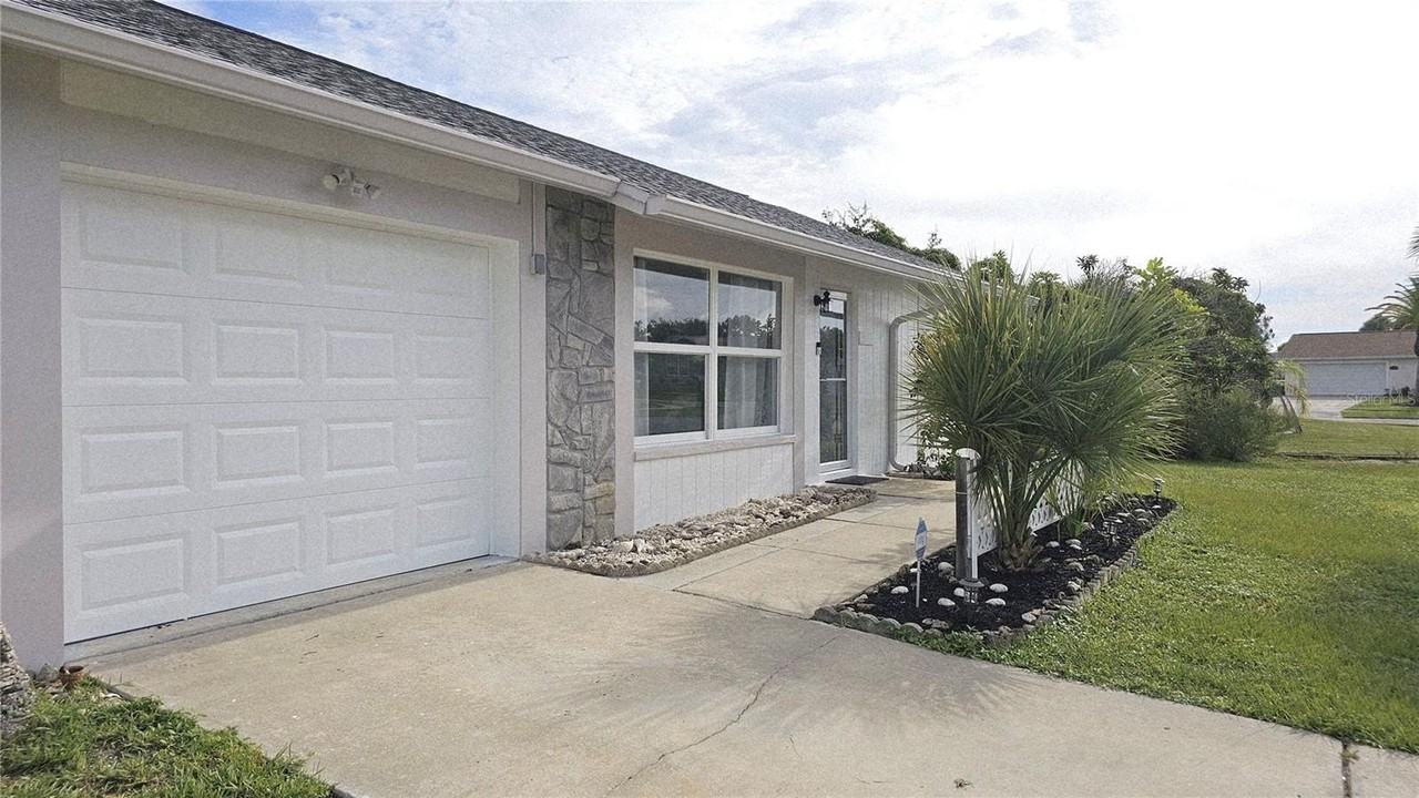13398 Ballon Ave - Photo 2 of 27