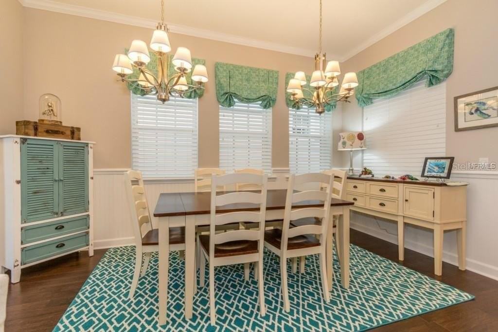 1596 Castile St - Photo 4 of 24