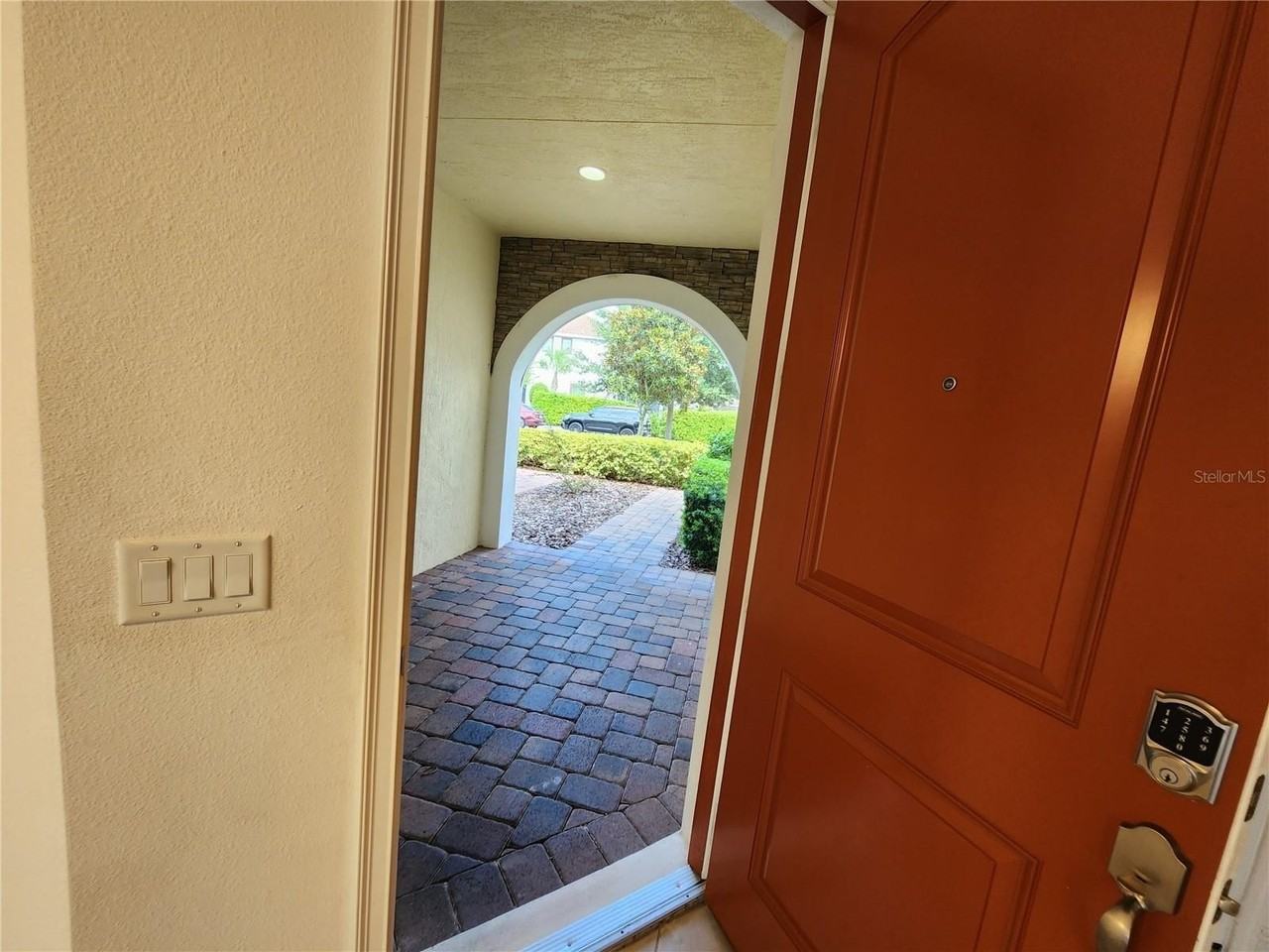 9805 Winnington St - Photo 2 of 44