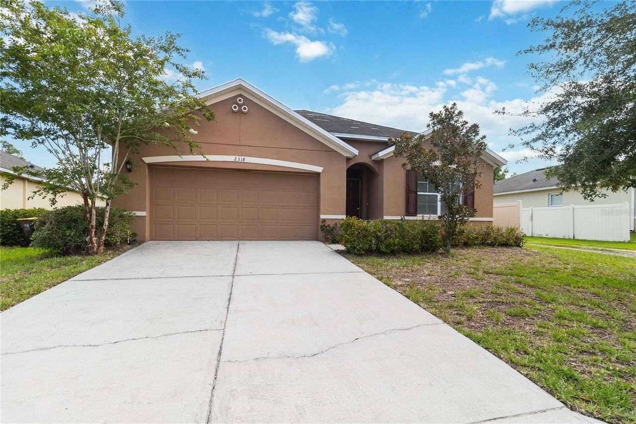 2318 Sequoia Way - Photo 2 of 30