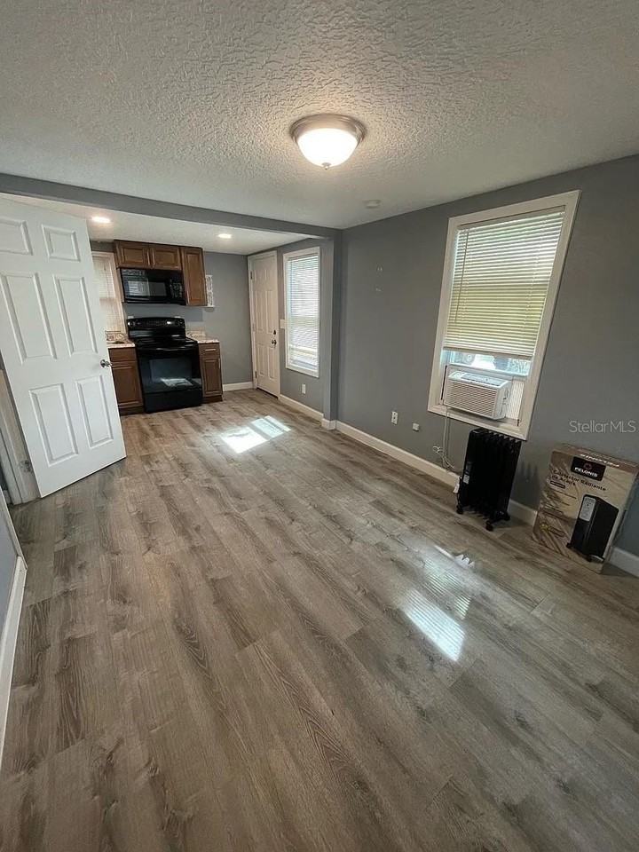 1020 Portage St #C - Photo 2 of 6