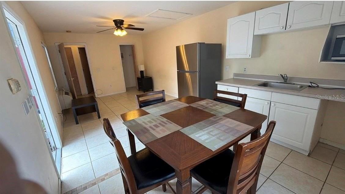 226 Orchid Dr - Photo 2 of 15