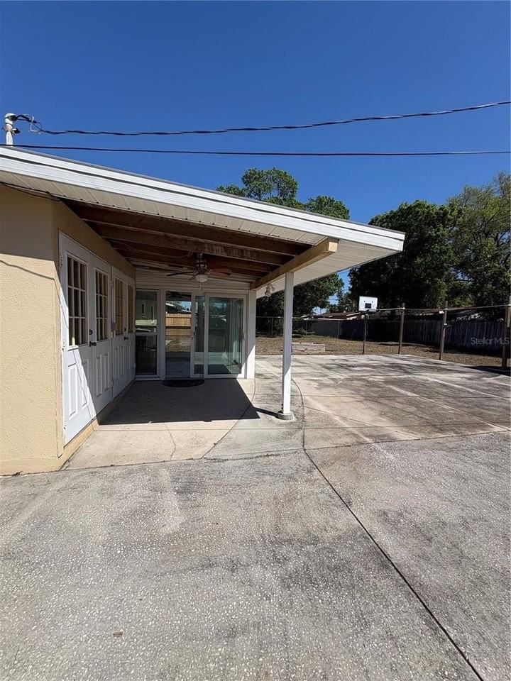 218 Lewis Blvd Se - Photo 5 of 14