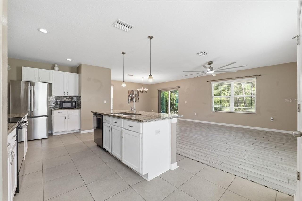 13755 Covey Run Pl - Photo 4 of 42