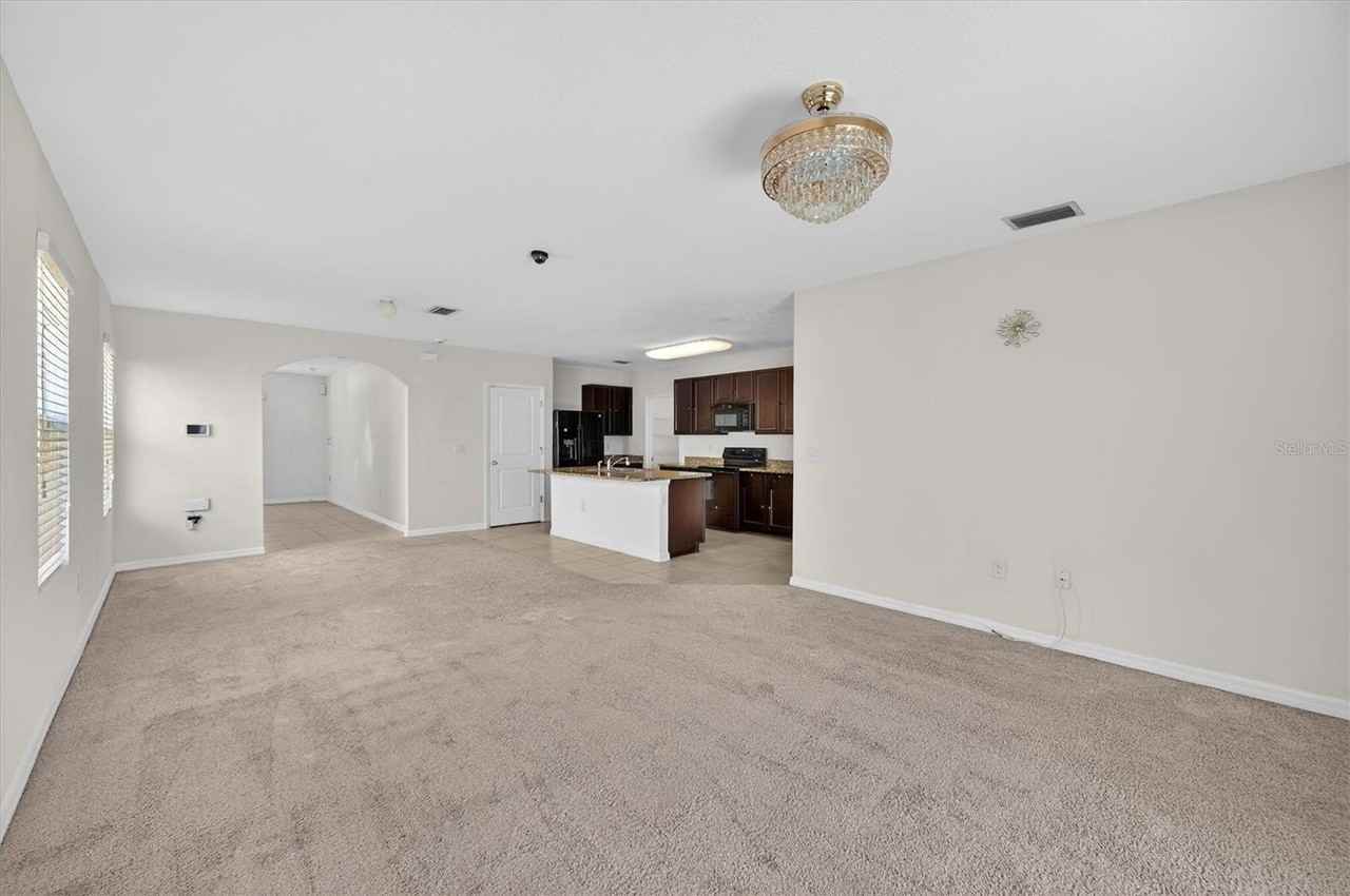 4842 San Palermo Dr - Photo 5 of 37
