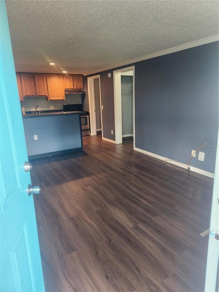 5901 Bryce Ln #5903 - Photo 2 of 11