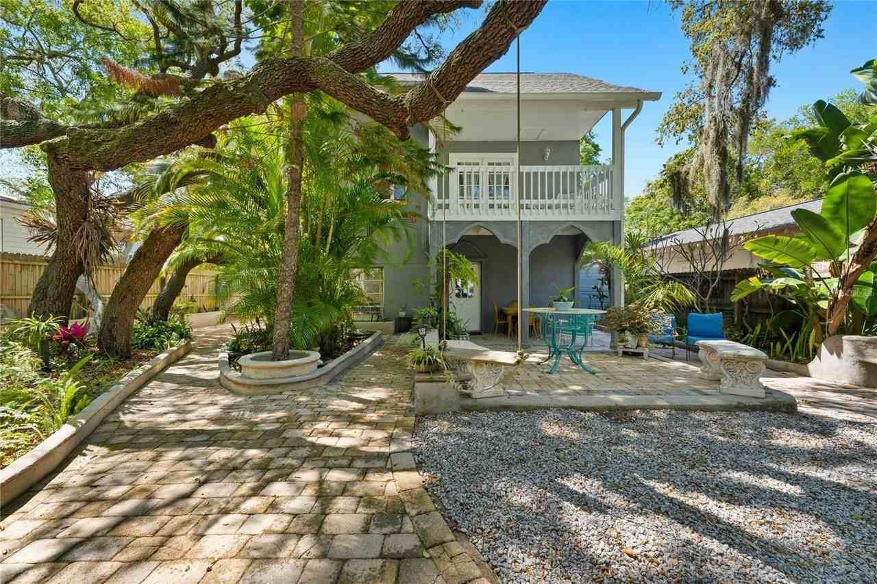 515 Crystal Beach Ave
