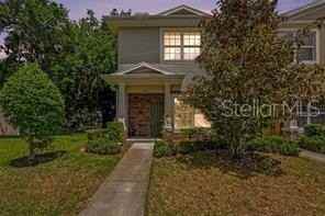 1112 Hillhurst Dr - Photo 2 of 41