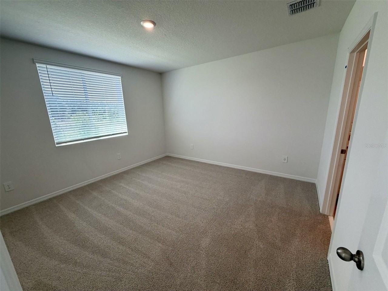 1483 Brekey Way - Photo 7 of 26