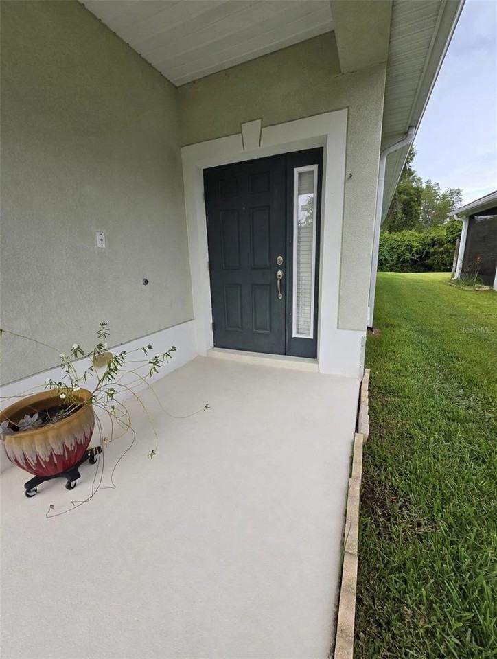 20008 Nob Oak Ave - Photo 2 of 32