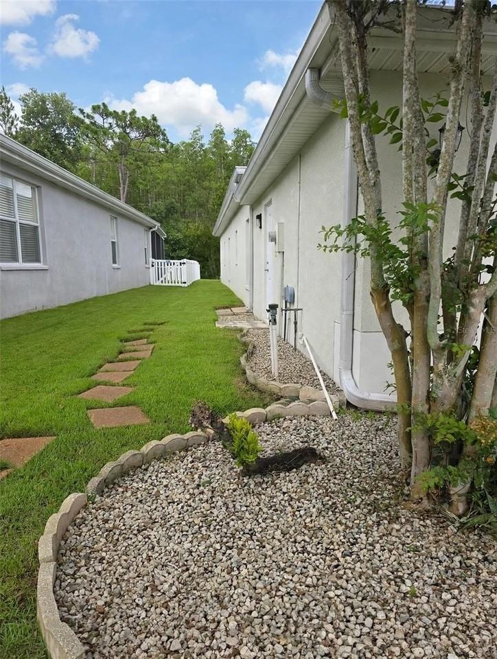 20008 Nob Oak Ave - Photo 3 of 32