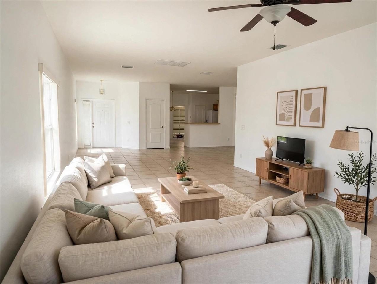 20008 Nob Oak Ave - Photo 4 of 32