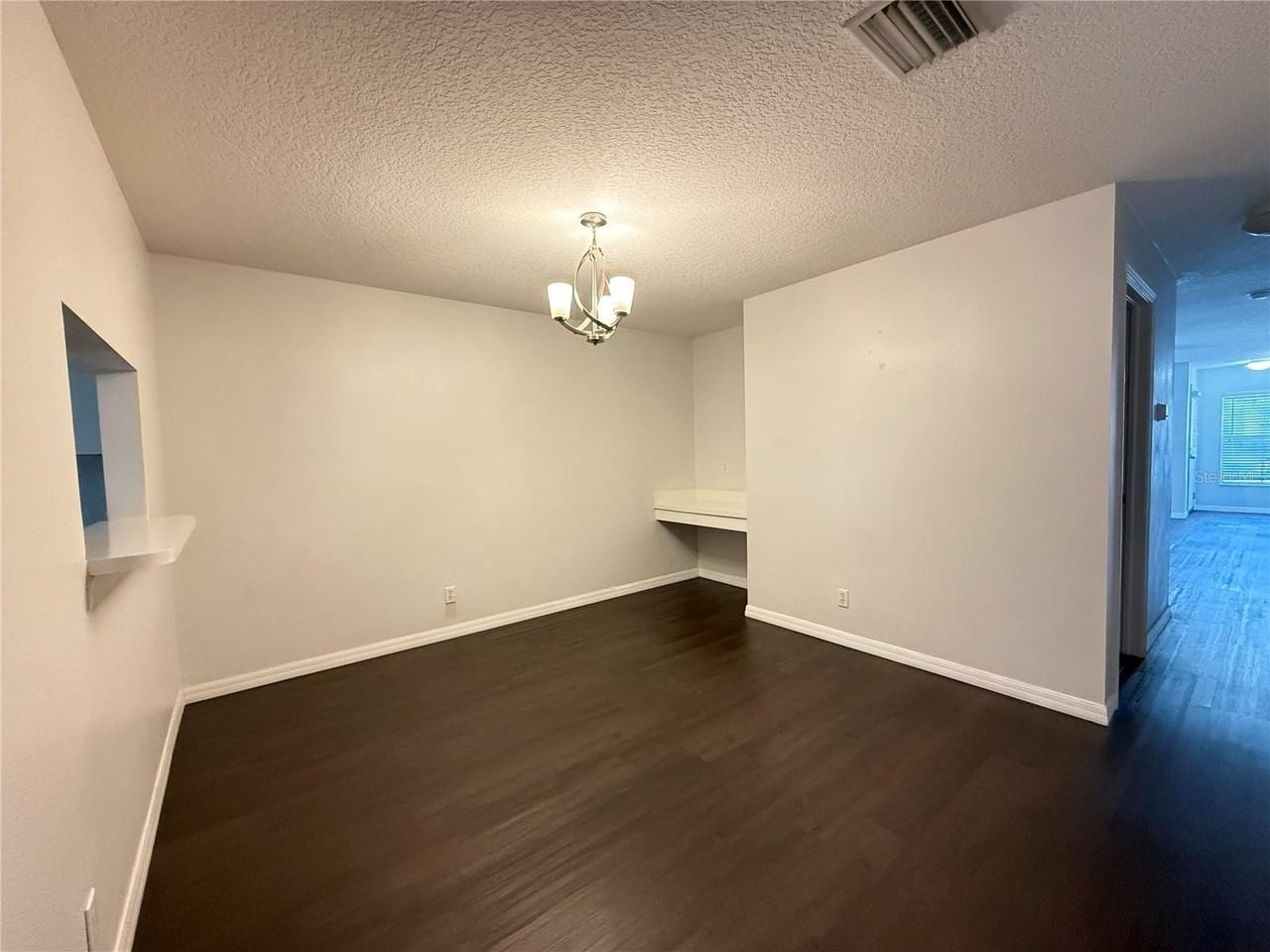 254 Castlekeeper Pl - Photo 4 of 18